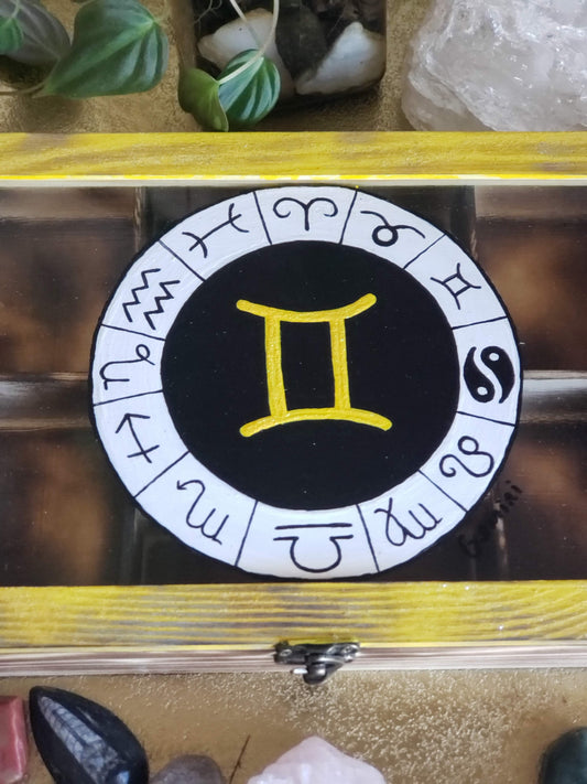 Gemini Witch Box